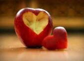 Legamento d’amore con la mela