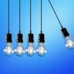 Come risparmiare sulla bolletta della luce individuando le offerte più convenienti